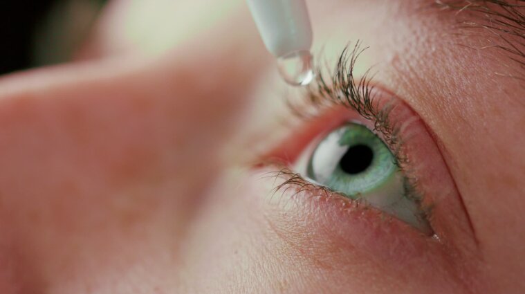 Синдром сухого глаза: что это такое и причины появления