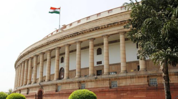 Кадрові зміни в парламенті: В Індії 12 міністрів пішли у відставку