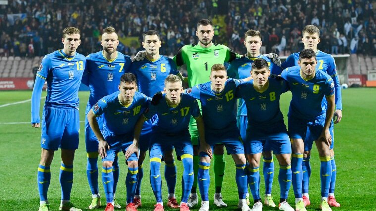 Будем поддерживать и сорвем глотку: Зеленский о выходе сборной Украины в плей-офф ЧМ-2022