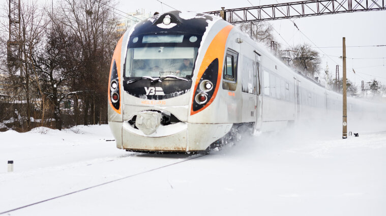 Укрзалізниця призначила регулярні потяги з Харкова до Польщі