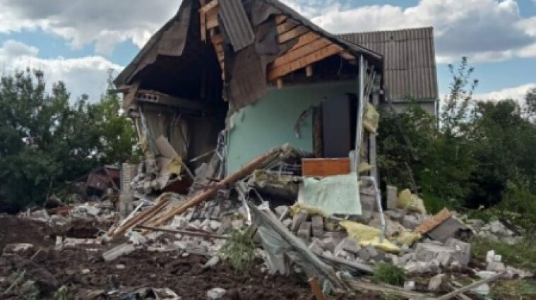 Обстрел Славянская: из-под завалов извлекли тела двух человек (фото)