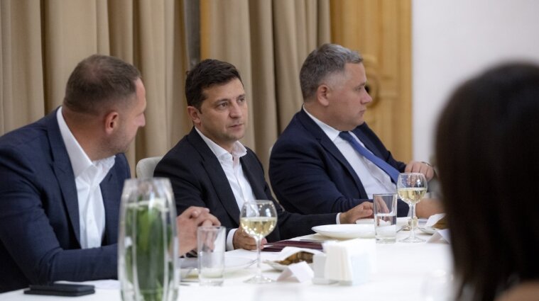 Зеленський запевнив послів G7, що “готовий  забезпечувати незалежність і прозорість” роботи антикорупційних органів в Україні
