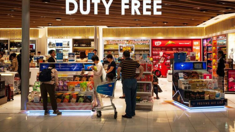 В магазинах duty free заборонили продавати сигарети