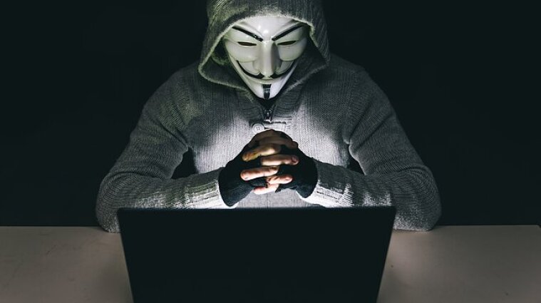 Хакеры Anonymous объявили кибервойну России и Путину