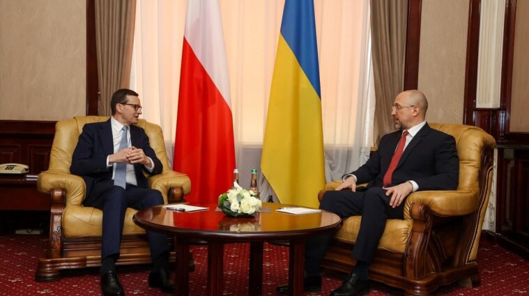 Шмыгаль и Моравецкий встретились в Киеве: о чем договорились премьеры Украины и Польши (фото)