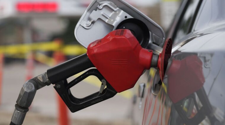 Эксперты рассказали, что будет с ценами на бензин и автогаз осенью