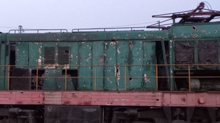 Оккупанты обстреляли железнодорожную станцию в центральной части Украины