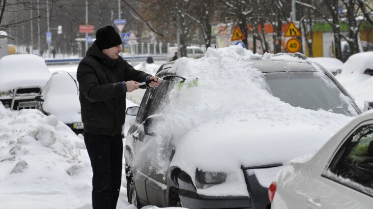 Морози зі снігопадами прийдуть в Україну на Різдво