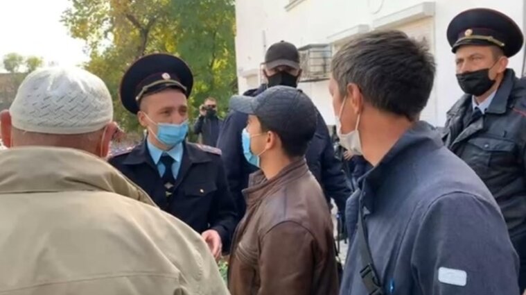 Окупанти в Криму затримали 20 кримських татар