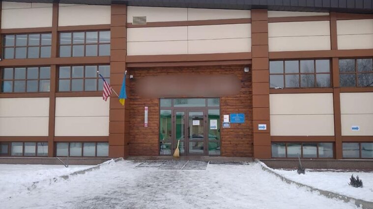 В Киевской области первоклассник заминировал частную школу (фото)