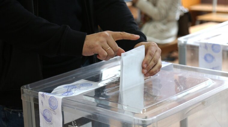 В Україні неможливо провести повністю онлайн-вибори - Арахамія