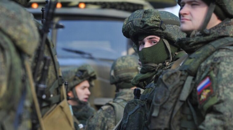 Более 30 тысяч добровольцев готовит россия для войны в Украине - CNN