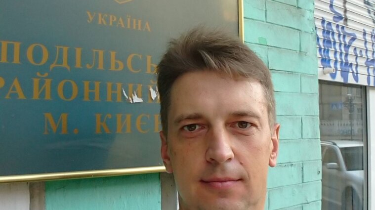 Адвокат Кипиани вступился за судью, которая запретила упоминать Медведчука в книге