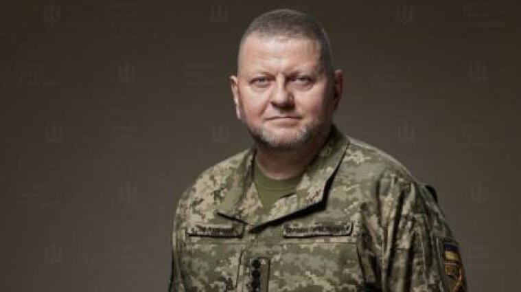 Залужний і Буданов стали "Героями України"