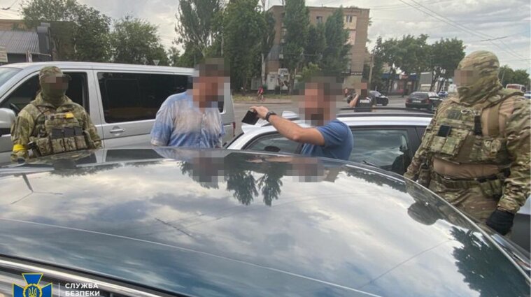 СБУ задержала корректировщика ракетных ударов по аэропорту Кривого Рога (фото)