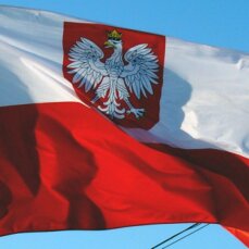 У Польщі радикально змінять закон про допомогу біженцям: українці отримуватимуть менше