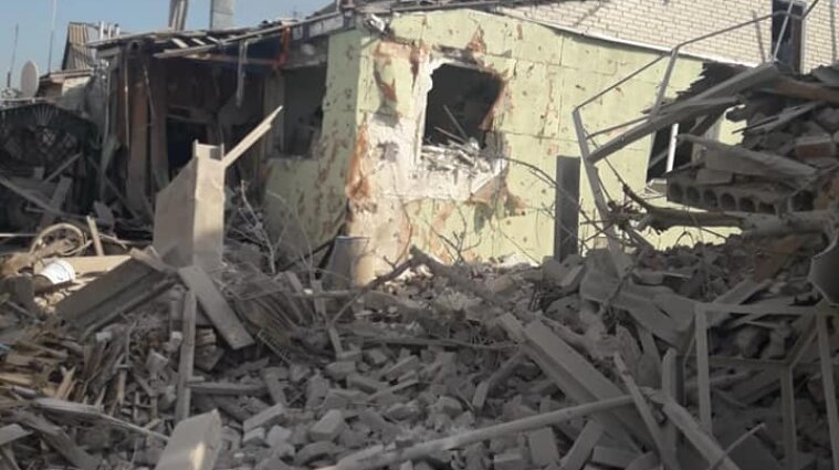 Ракетные удары врага по Сумской области: ранены по меньшей мере три человека - фото