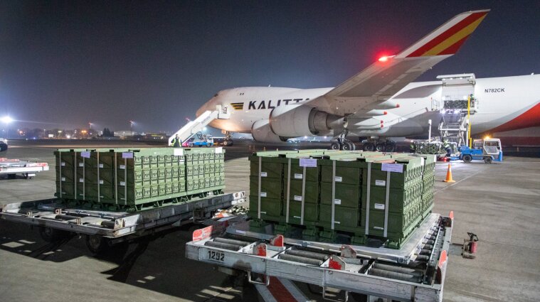 Байден объявил о новом пакете военной помощи Украине