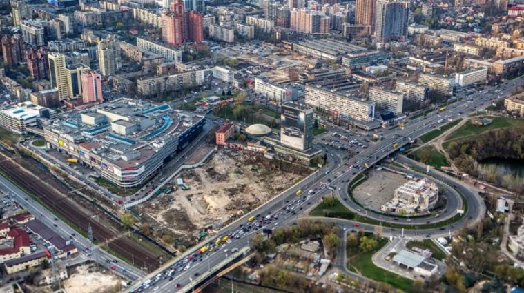 Закрытие метро в Киеве: сегодня заработают полосы движения для дублирующего наземного транспорта