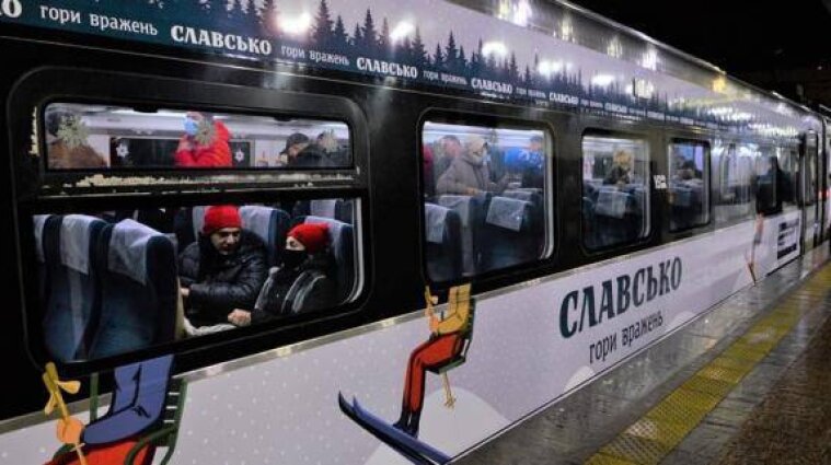 Укрзализныця с 21 декабря возвращает скоростной Интерсити "Киев - Славское"