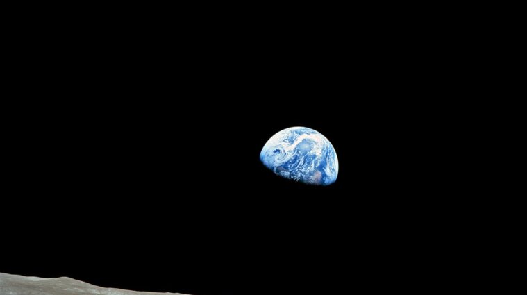 Астронавт NASA показав з борту SpaceX, як виглядає Земля з космосу