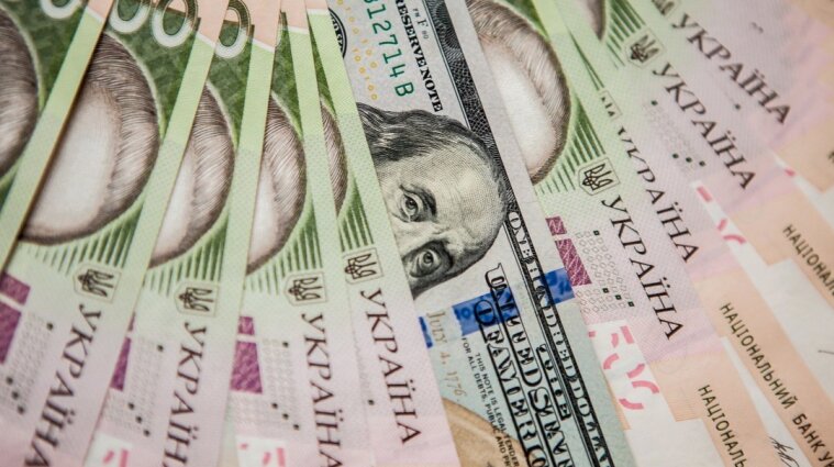 Ждать ли украинцам осенью валютных качелей - прогноз экономистов