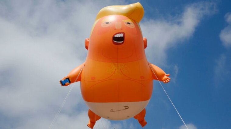 Надувной шар Трампа передадут британскому музею