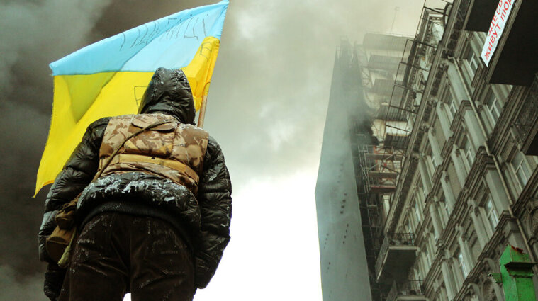 Героев Небесной Сотни чествует Украина 20 февраля