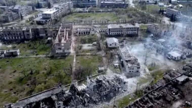 Рубежное разрушено полностью: Гайдай показал, что осталось от города (фото)