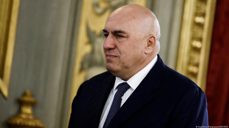 Россия может планировать покушение на министра обороны Италии