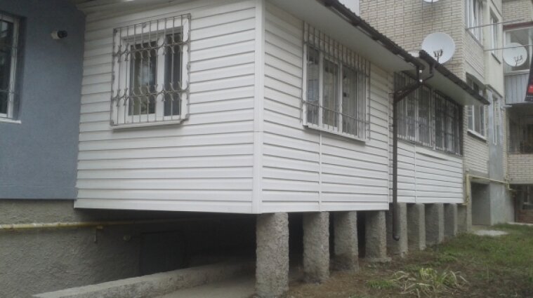 В Киеве увеличат размеры штрафов за самовольные пристройки, балконы и террасы