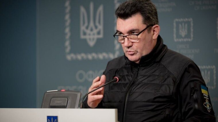 Данилов: Совбез утвердил положение о реестре олигархов