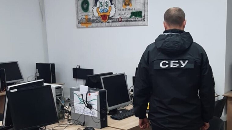 Представителя украинской спецслужбы осудили за переход на сторону террористов