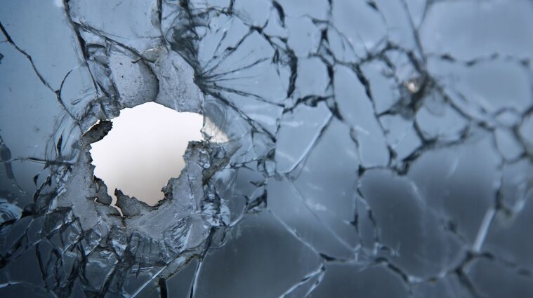 В Гамбурге неизвестные разбили окна в Генконсульстве Украины