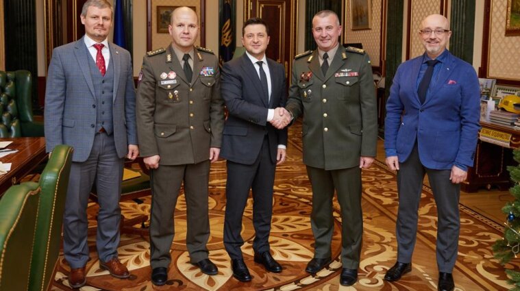 Первый указ Зеленского в новом году: Силы терробороны ВСУ возглавил боевой генерал Галушкин