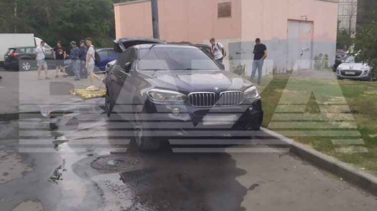 У Москві згорів автомобіль посадовця Генштабу РФ, підозрюють жінку - ЗМІ