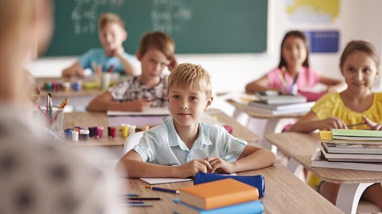 Обучение одного школьника в год стоит правительству 25 тысяч гривен - Минфин