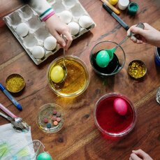 Як пофарбувати яйця на Великдень: ідеї святкового хендмейду