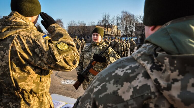 Зеленский подписал указ о призыве на срочную военную службу в 2022 году