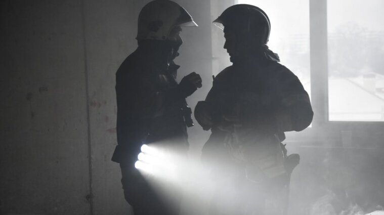 В Одессе во время пожара в новостройке погиб мужчина