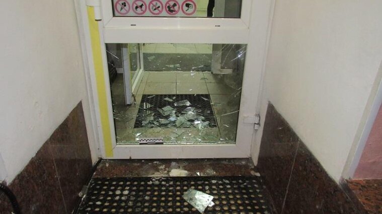 В центре Киева иностранец ограбил аптеку - фото