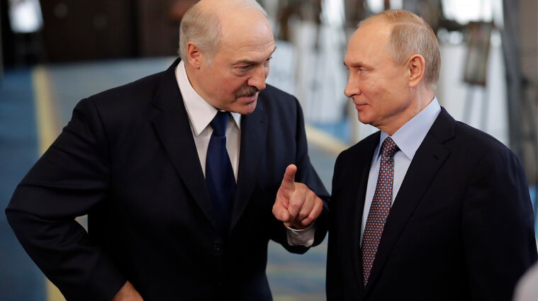 Страхи Путина или влияние Запада: почему Лукашенко до сих пор у власти