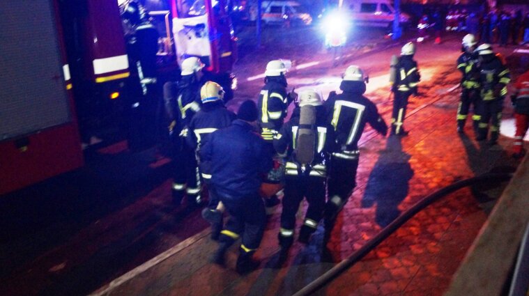 Правоохранители открыли дело относительно пожара в COVID-больницы Запорожья