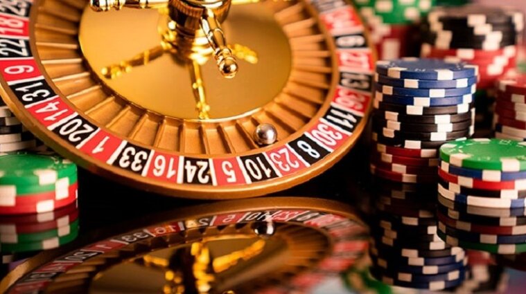 Заробляють мільйони: стали відомі зарплати працівників державного регулятора КРАІЛ, який займається ліцензуванням азартних ігор в Україні