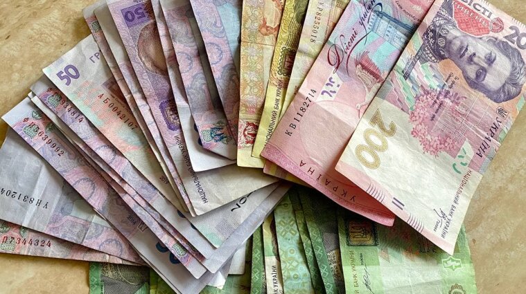 ФОПам выплатят по 8 тысяч "карантинных" гривен