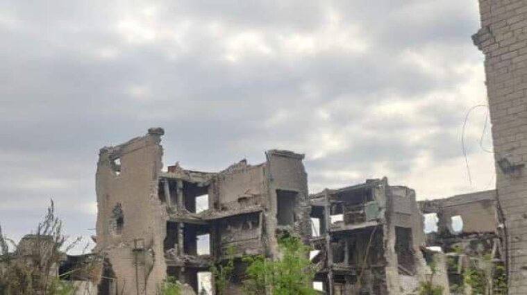 Гайдай назвав кількість зруйнованих окупантами будинків на Луганщині