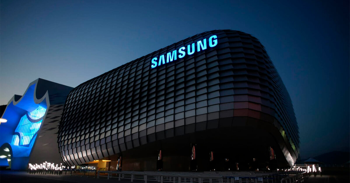 Samsung та Google незабаром представлять розумні окуляри