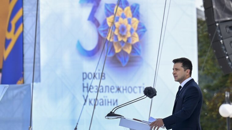 Зеленский объявил о намерении вернуть на родину останки выдающихся украинцев