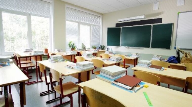 В Черкасской области две ученицы наглотались таблеток в школе