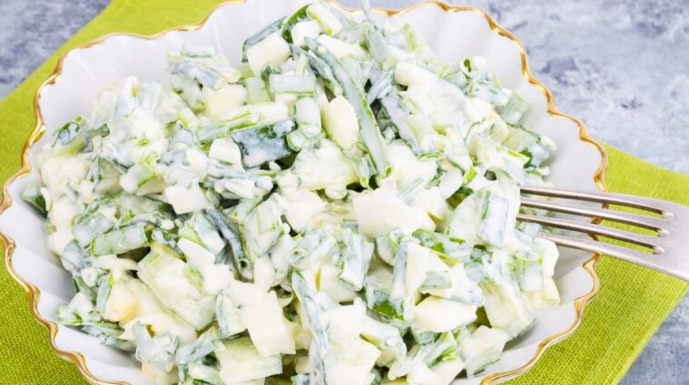 Що приготувати зі щавелю: прості рецепти салату та запіканки
